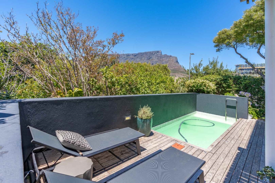 To Let 3 Bedroom Property for Rent in Tamboerskloof Western Cape